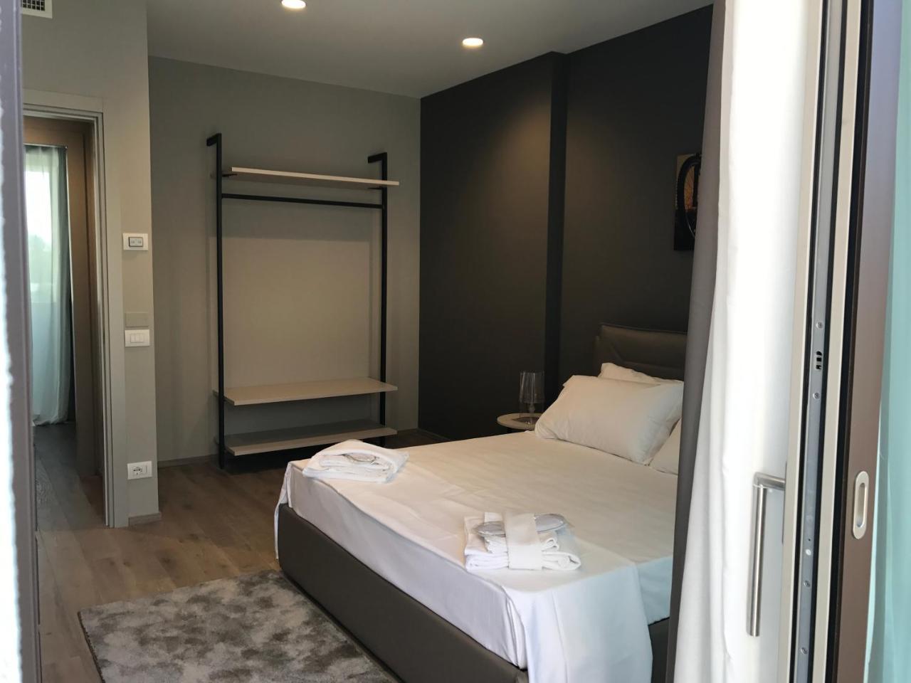Good Idea! Palace By H-Fast Treviso Esterno foto